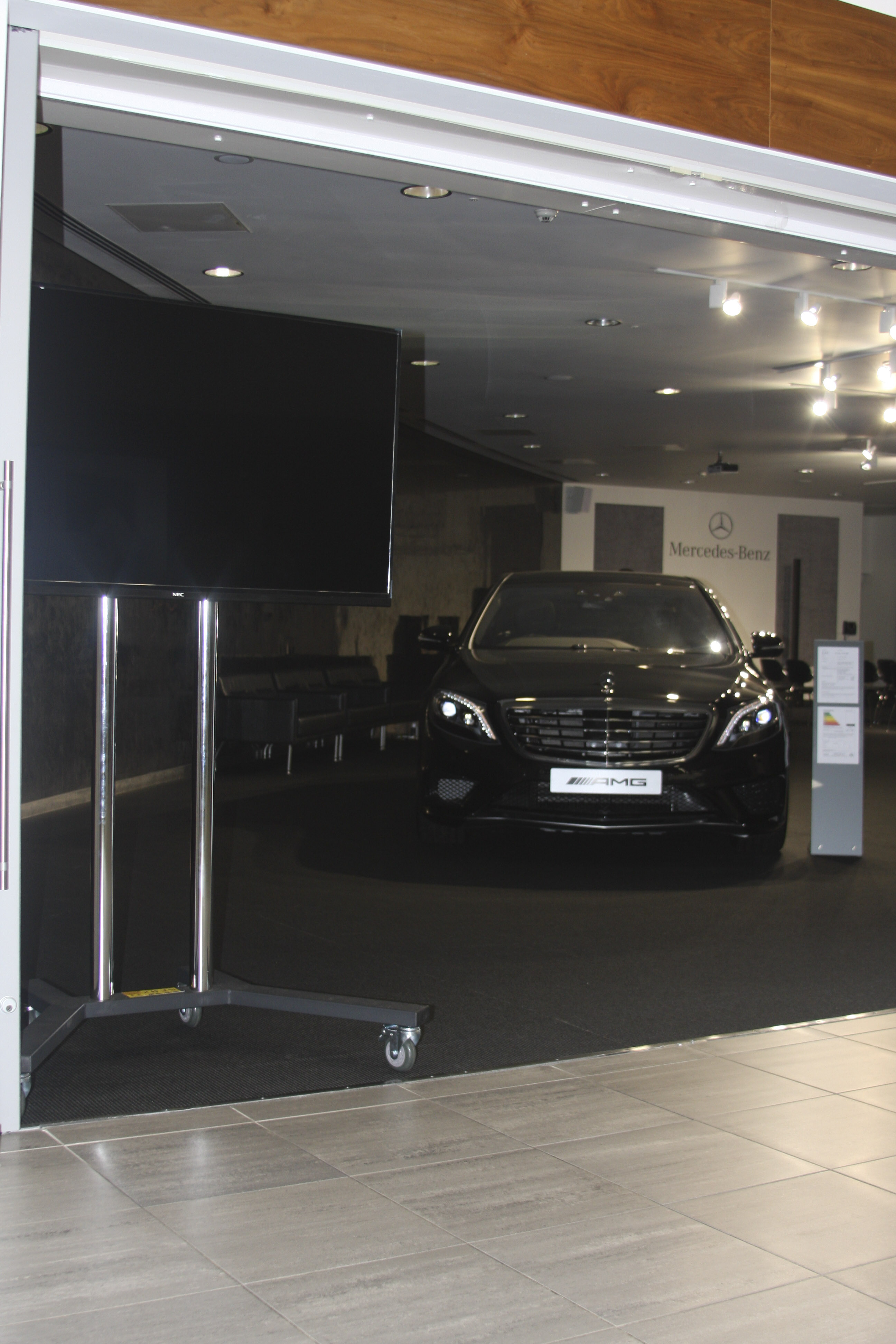 BT8504 Install - Midwich